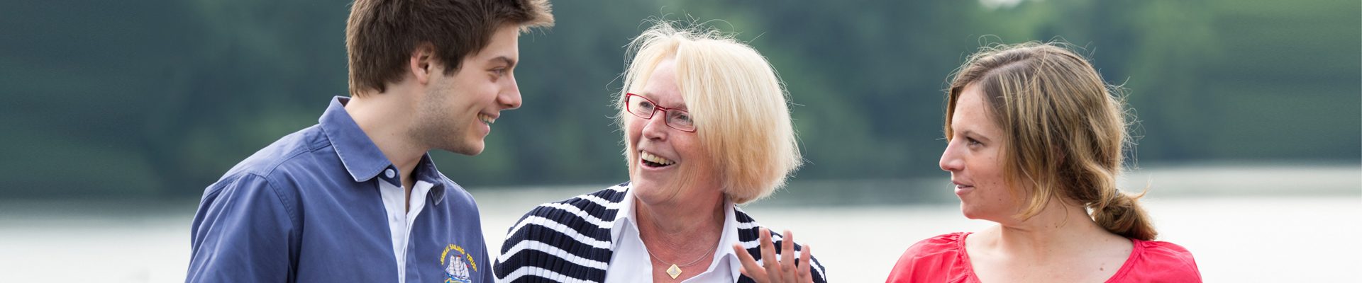 Headerbild Chancengleichheit & Gender Mainstreaming: lockere Gesprächsgruppe