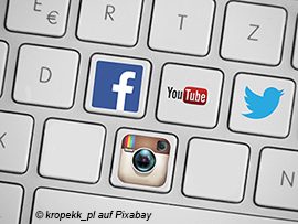 Tastatur mit Social Media Icons