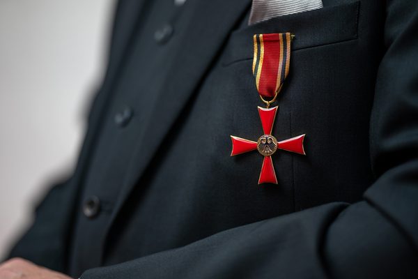 Verdienstorden der Bundesrepublik (Bundesverdienstkreuz)​