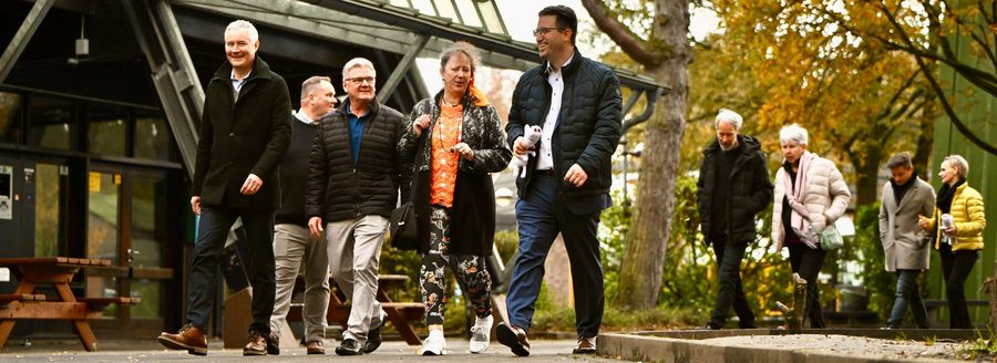Neue Übernachtungshäuser und moderner Hallenboden für Sport- und Erlebnisdorf Hinsbeck